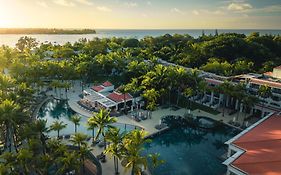 Mauricia Beachcomber Resort & Spa